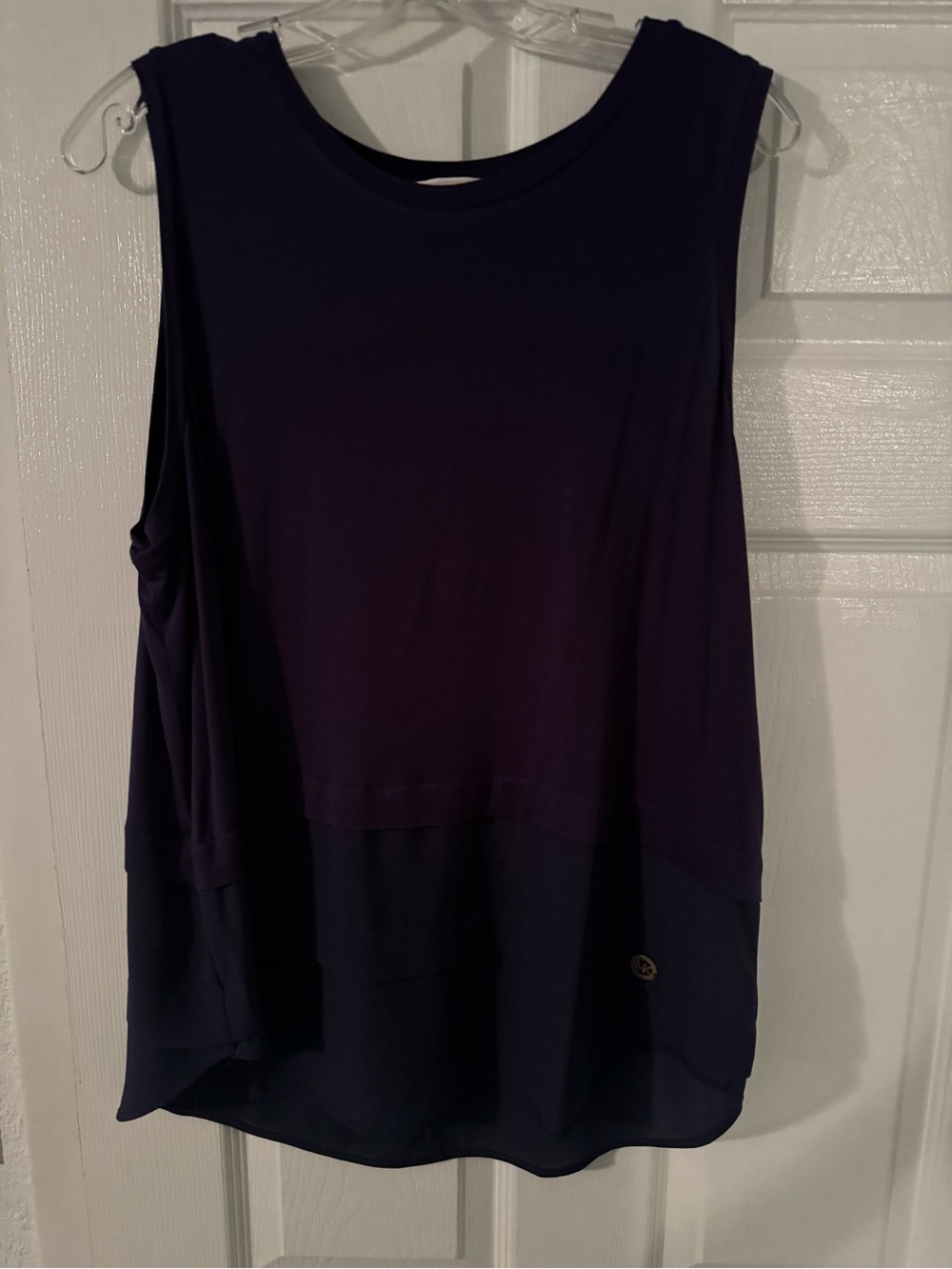 Michael Kors sleeveless flowy  XL navy blue blouse poly/viscose